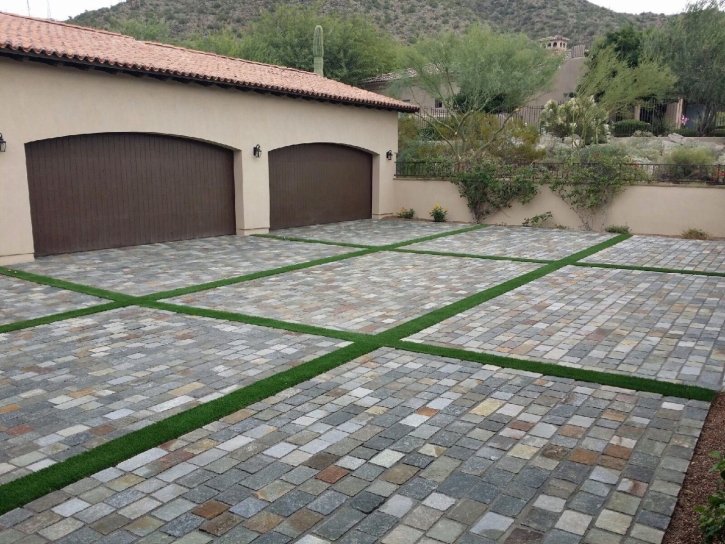 Fake Turf Desert Edge California Lawn