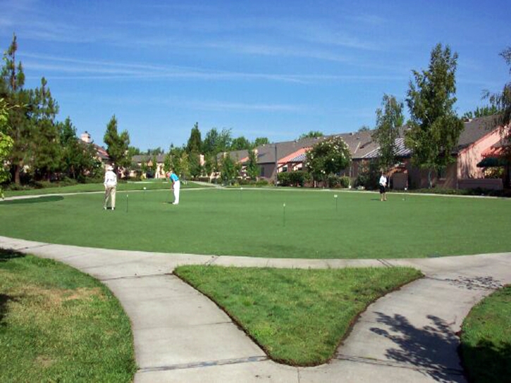 Golf Putting Greens Mountain Center California Fake Grass